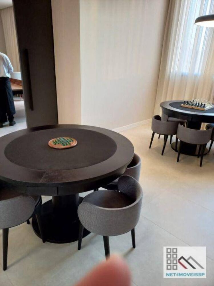 Apartamento à venda com 4 quartos, 147m² - Foto 4