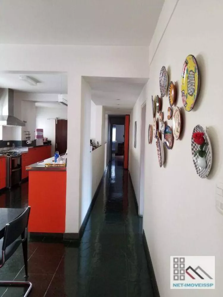 Apartamento à venda com 3 quartos, 224m² - Foto 15