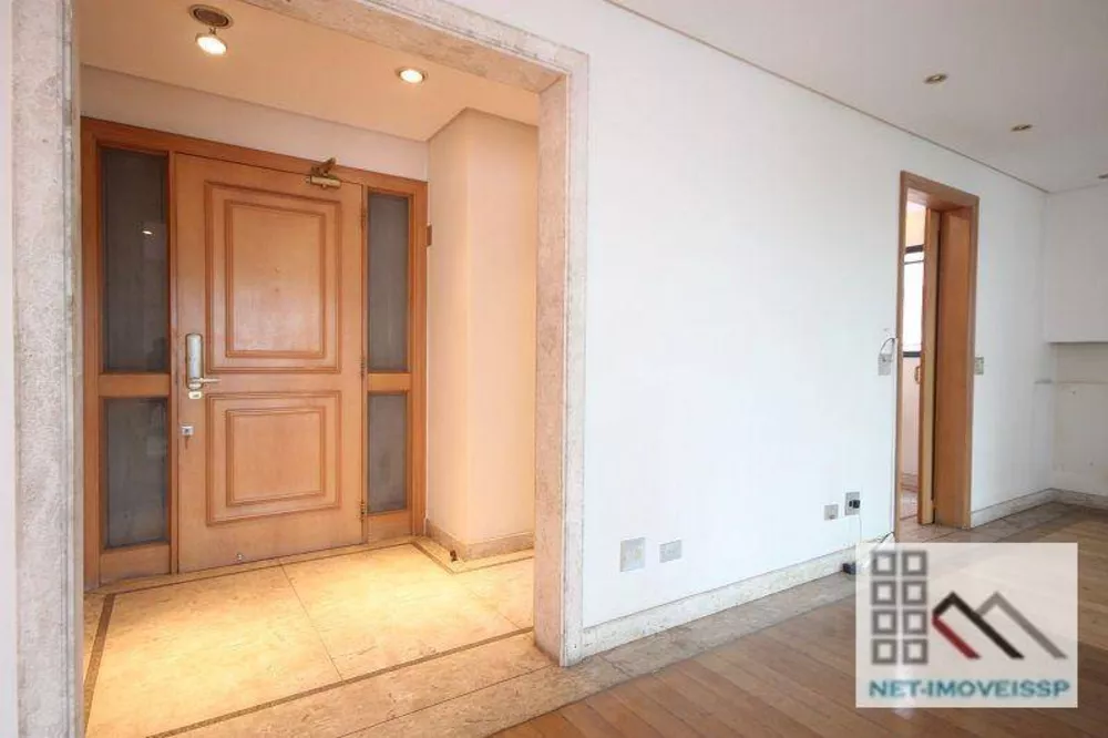 Apartamento à venda com 4 quartos, 202m² - Foto 3