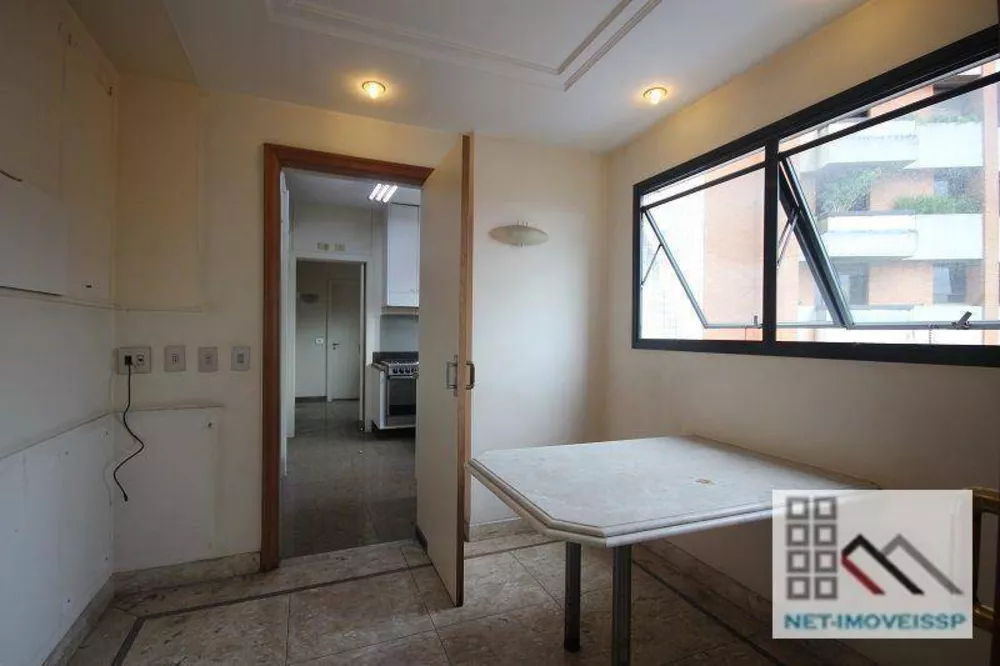 Apartamento à venda com 4 quartos, 202m² - Foto 15