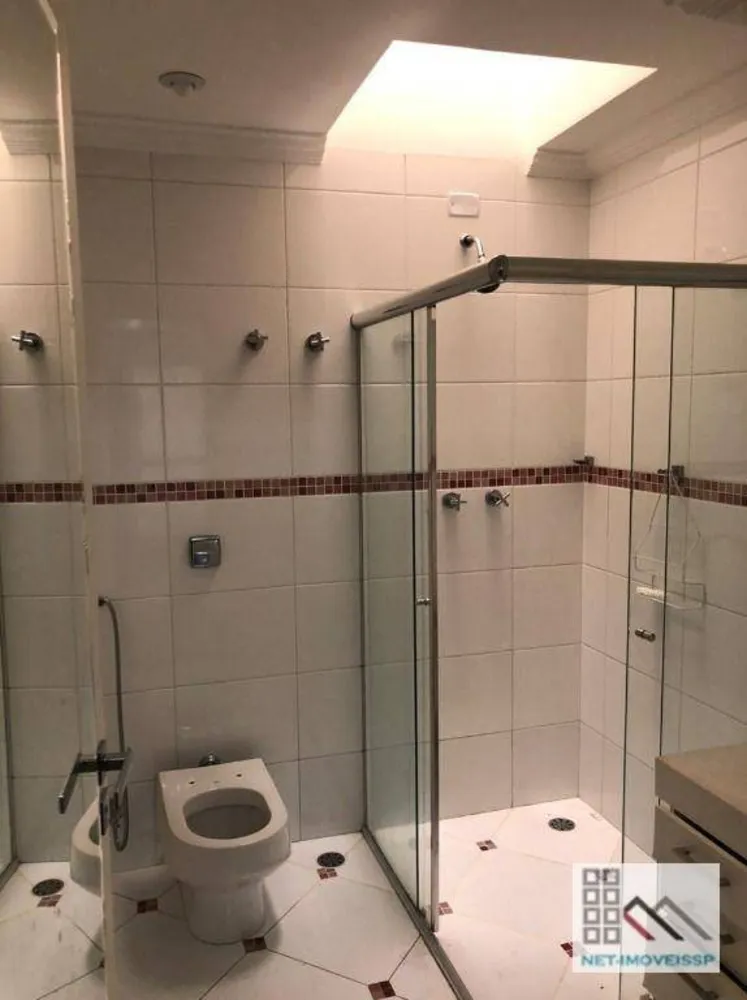 Sobrado, 3 quartos, 633 m² - Foto 1
