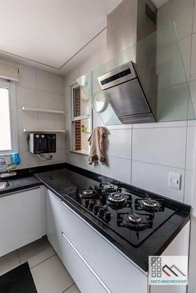 Apartamento para alugar com 2 quartos, 97m² - Foto 18