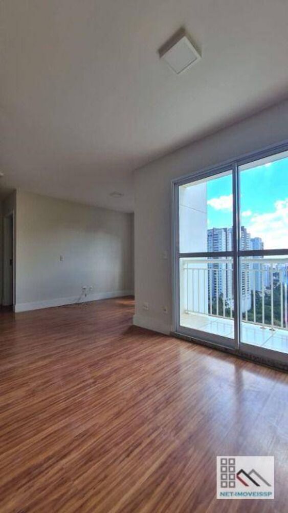 Apartamento à venda com 2 quartos, 67m² - Foto 3