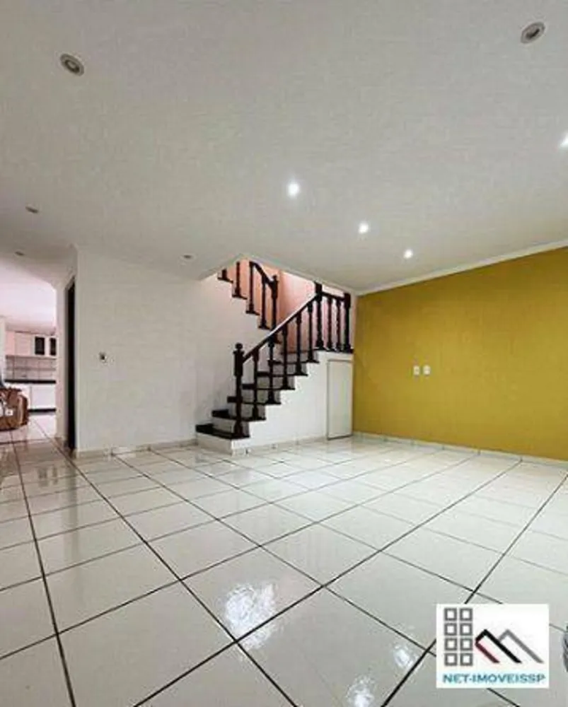 Casa, 4 quartos, 250 m² - Foto 4