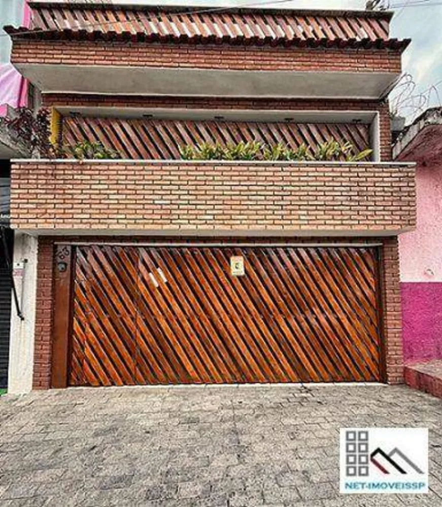 Casa, 4 quartos, 250 m² - Foto 1