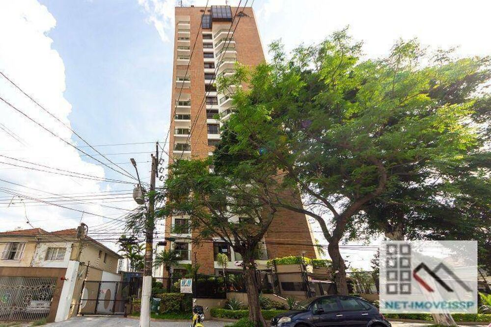 Apartamento à venda com 4 quartos, 187m² - Foto 2