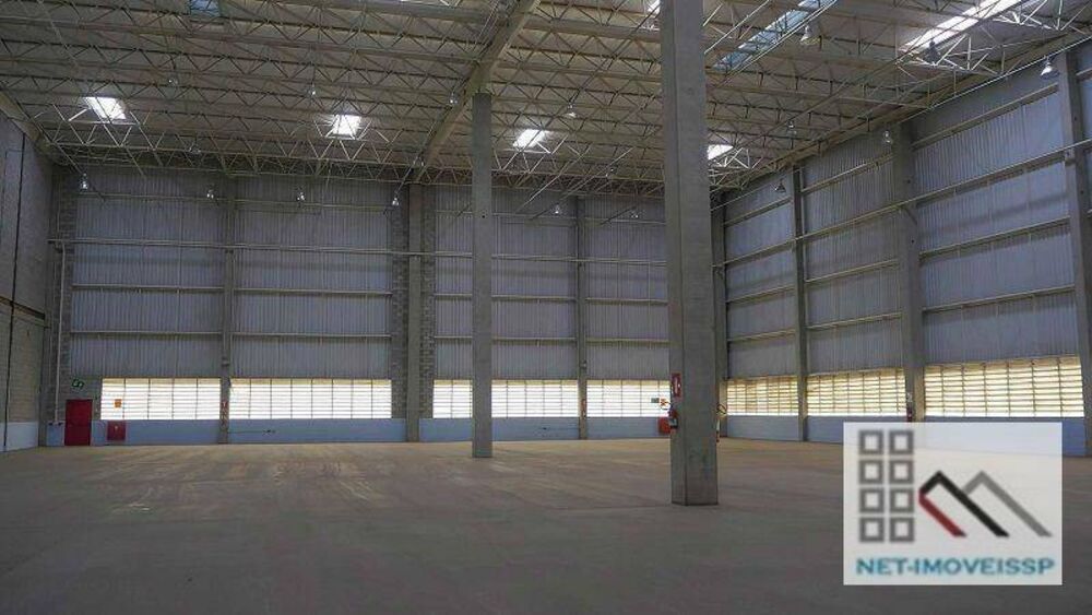 Depósito-Galpão-Armazém para alugar, 1645m² - Foto 1