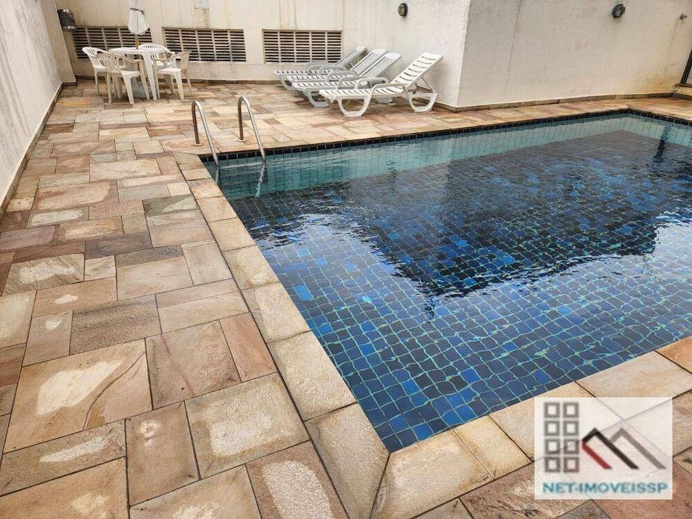 Apartamento à venda com 2 quartos, 67m² - Foto 14