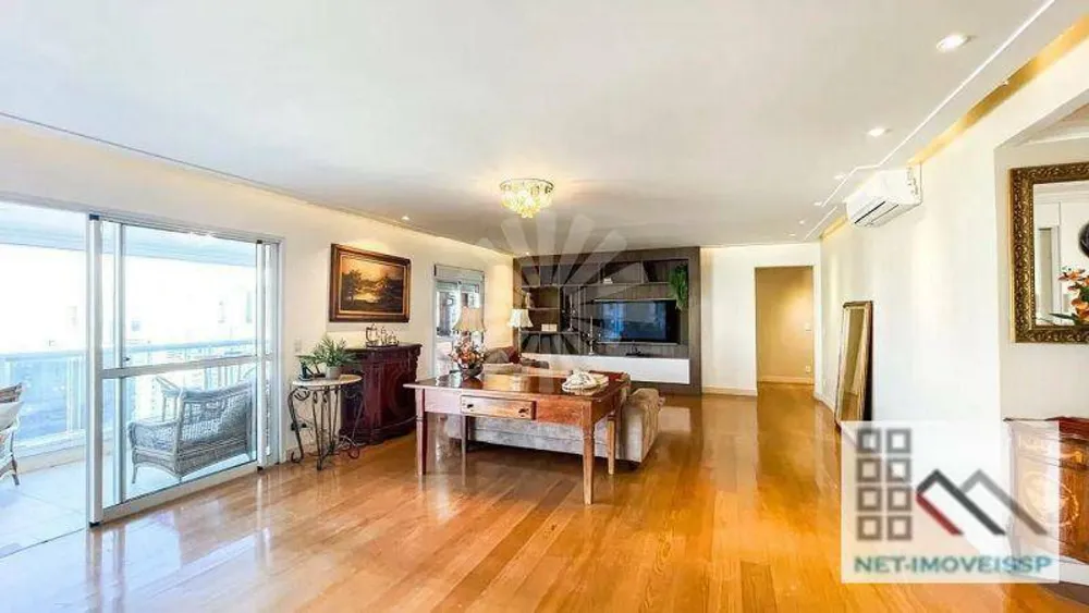 Apartamento, 3 quartos, 235 m² - Foto 4