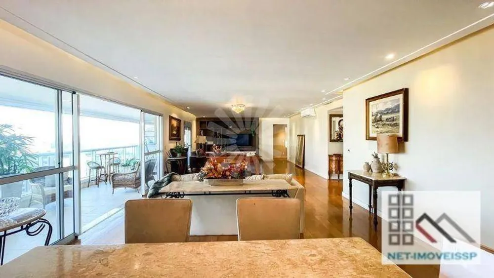 Apartamento, 3 quartos, 235 m² - Foto 5