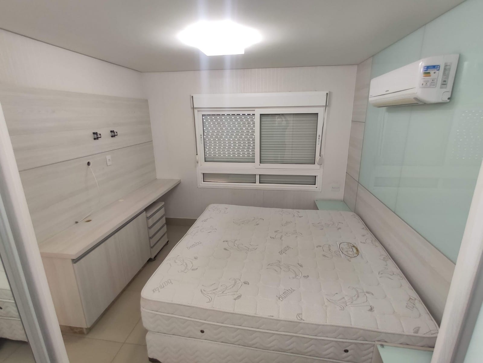 Apartamento à venda com 4 quartos, 170m² - Foto 7