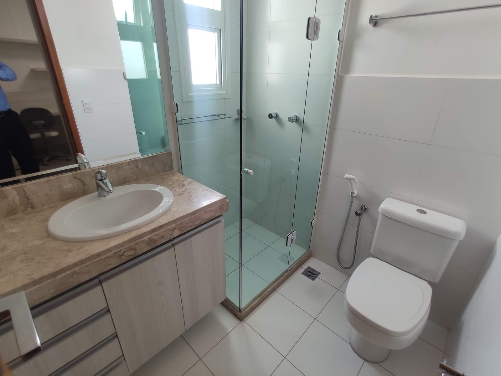 Apartamento à venda com 4 quartos, 170m² - Foto 4