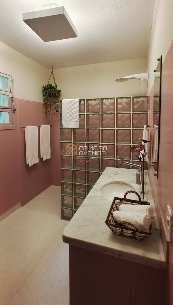 Casa à venda com 3 quartos, 350m² - Foto 8