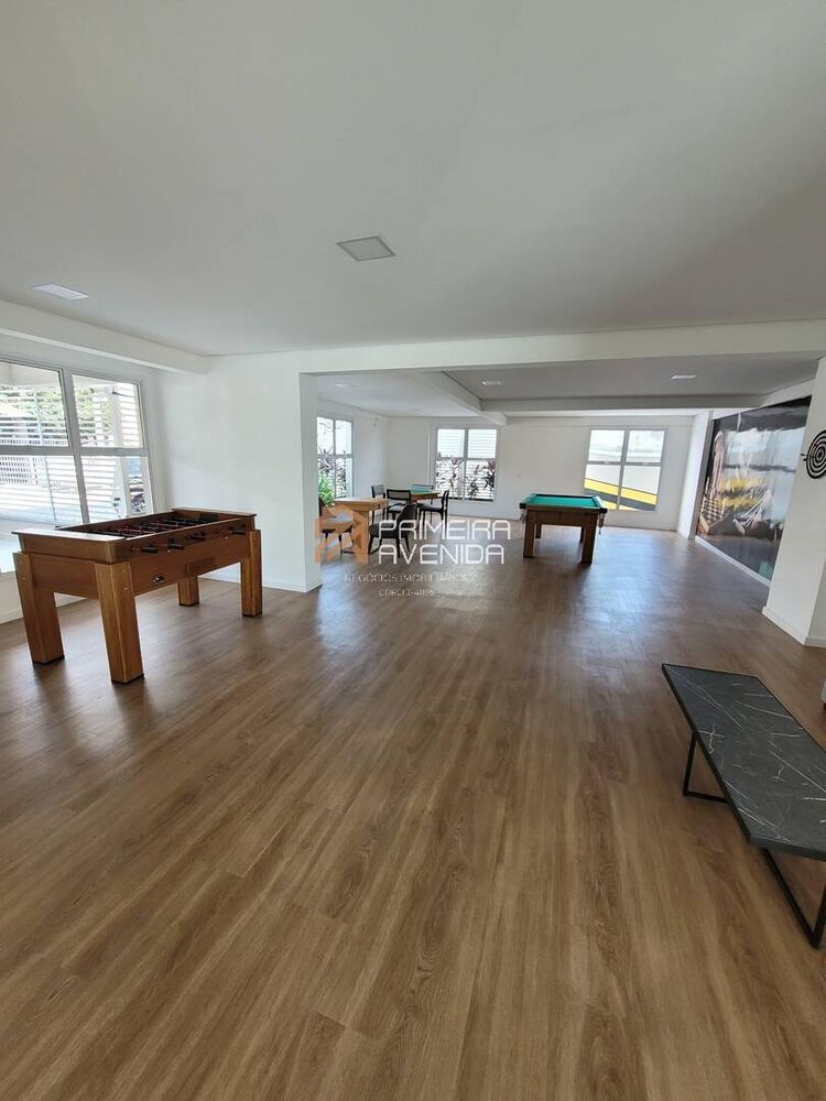 Apartamento para alugar com 3 quartos, 102m² - Foto 10