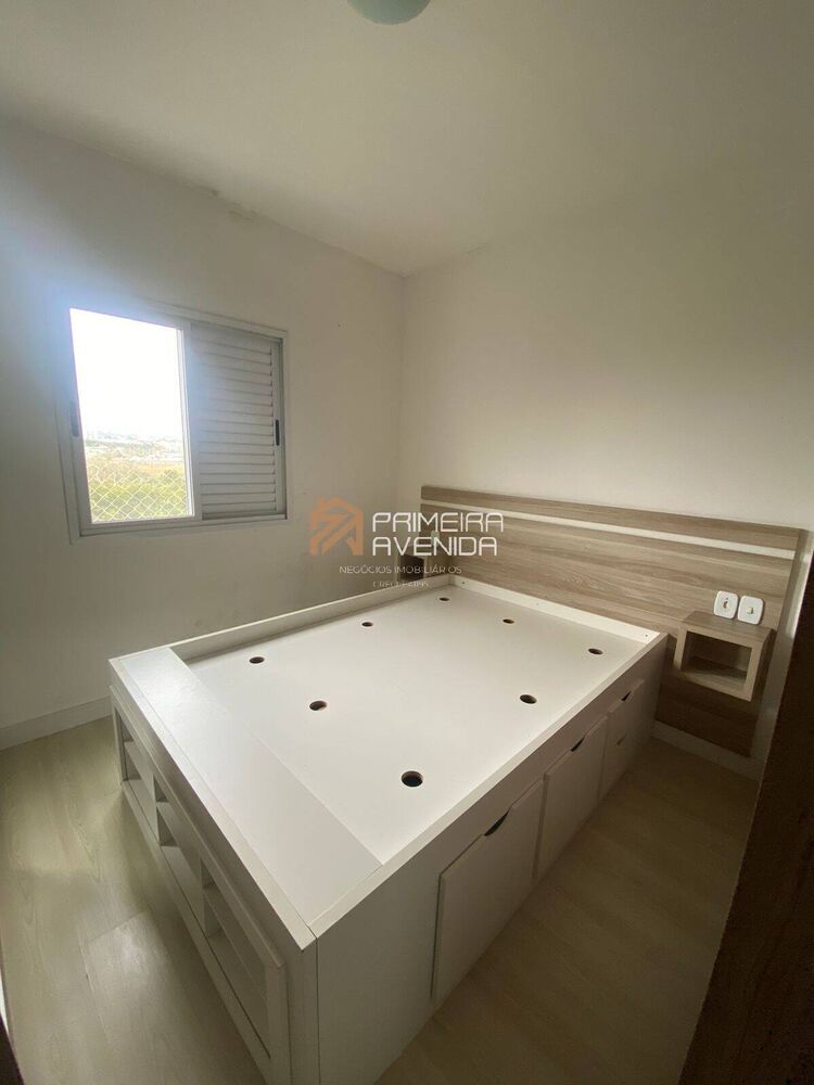 Apartamento à venda com 2 quartos, 69m² - Foto 2
