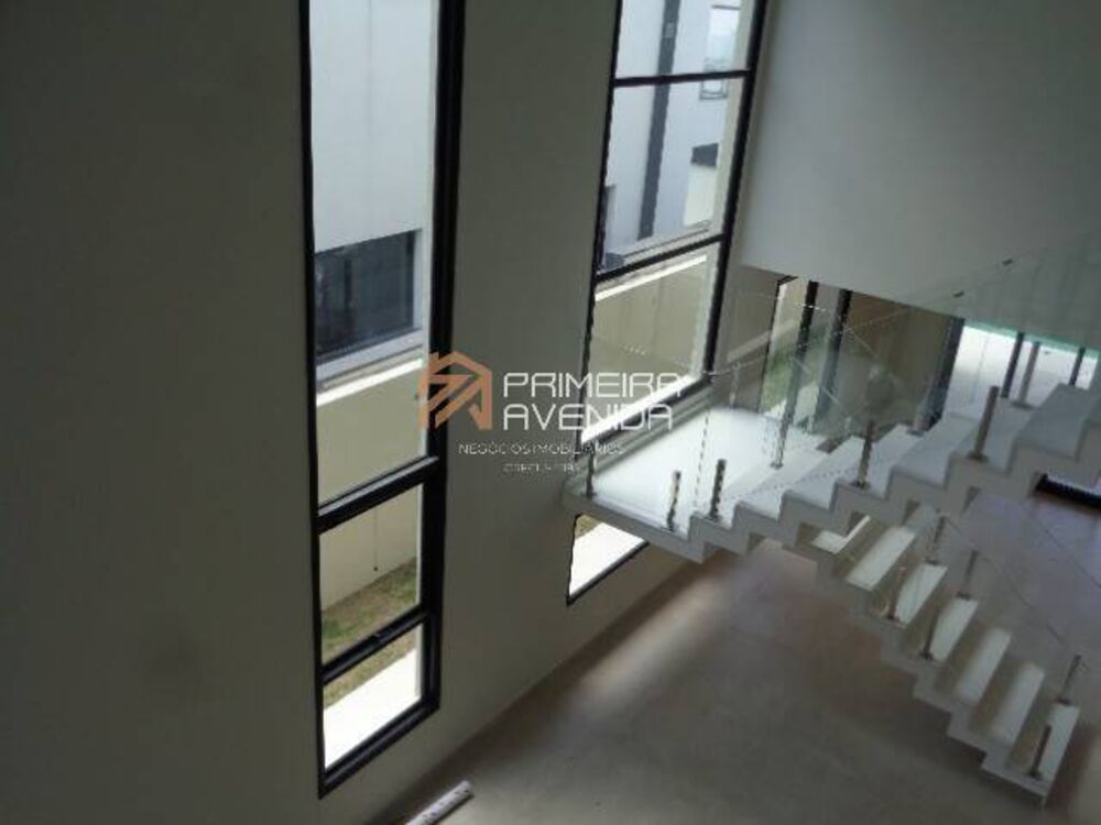 Casa à venda com 4 quartos, 374m² - Foto 4
