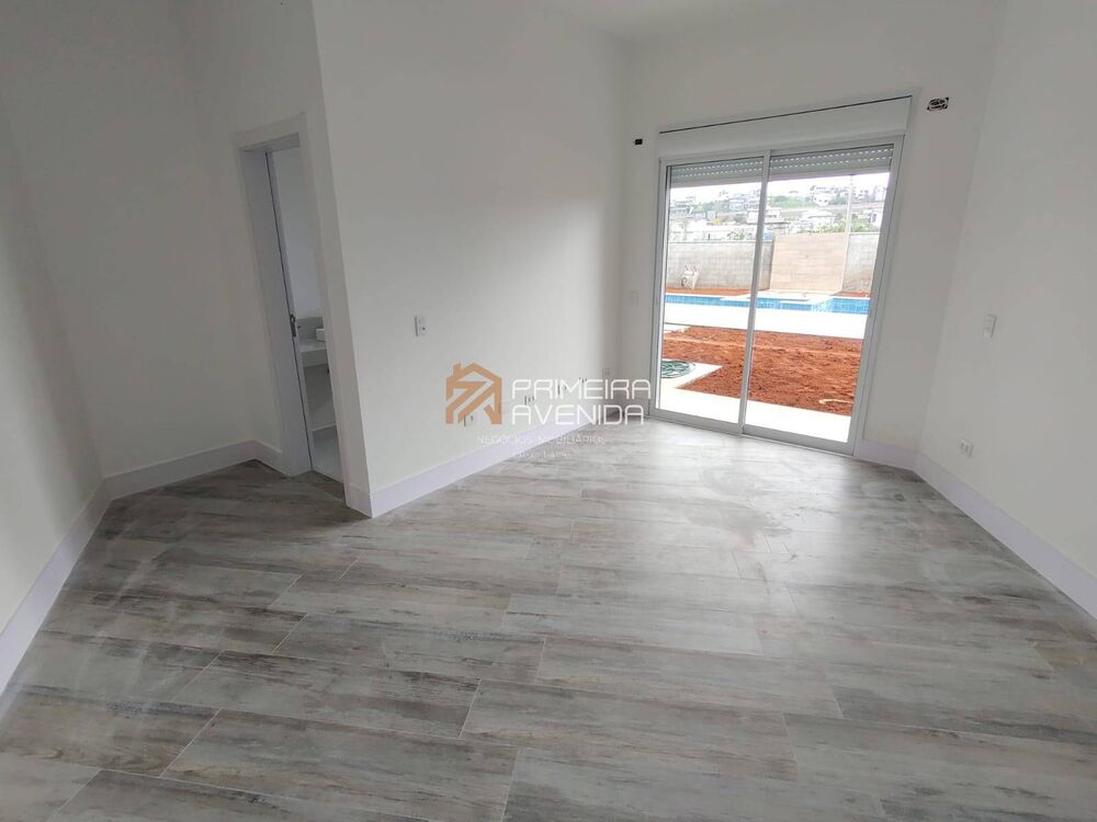 Casa de Condomínio à venda com 4 quartos, 714m² - Foto 4