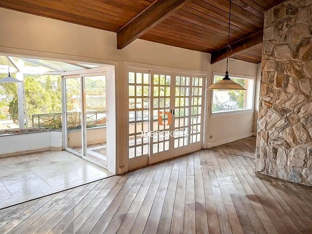 Casa, 4 quartos, 800 m² - Foto 1
