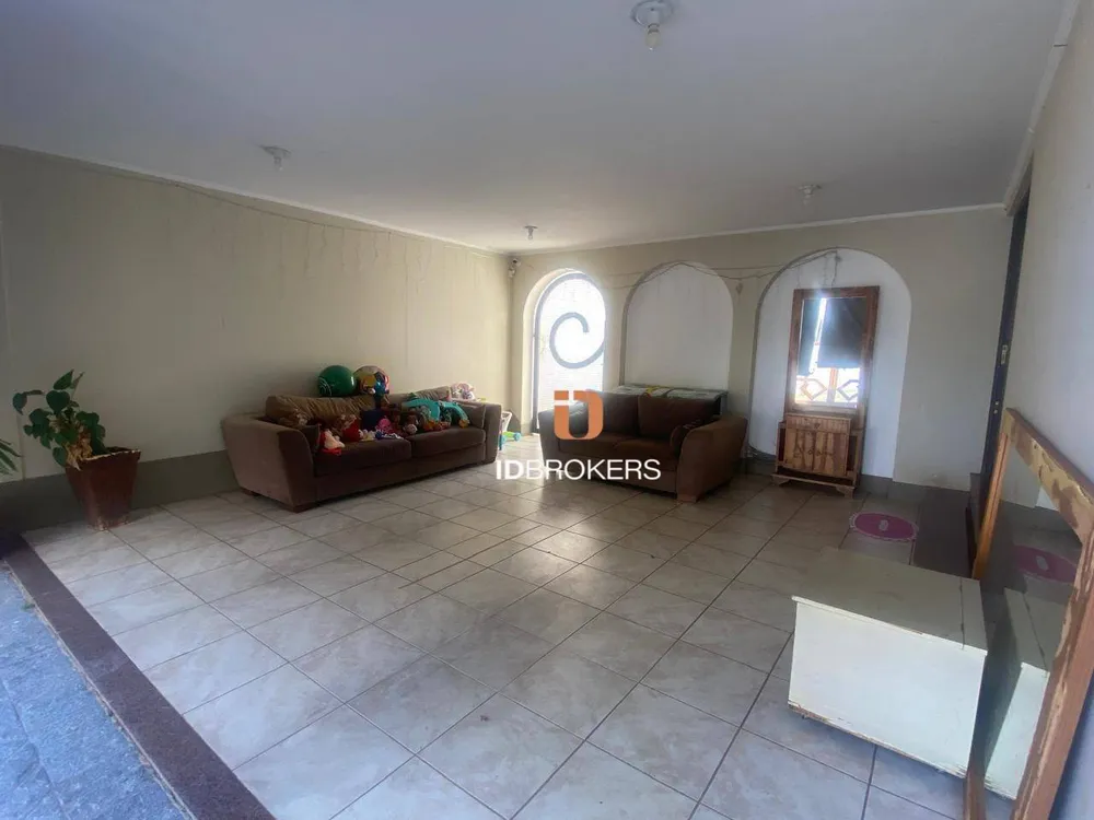 Casa, 3 quartos, 297 m² - Foto 3