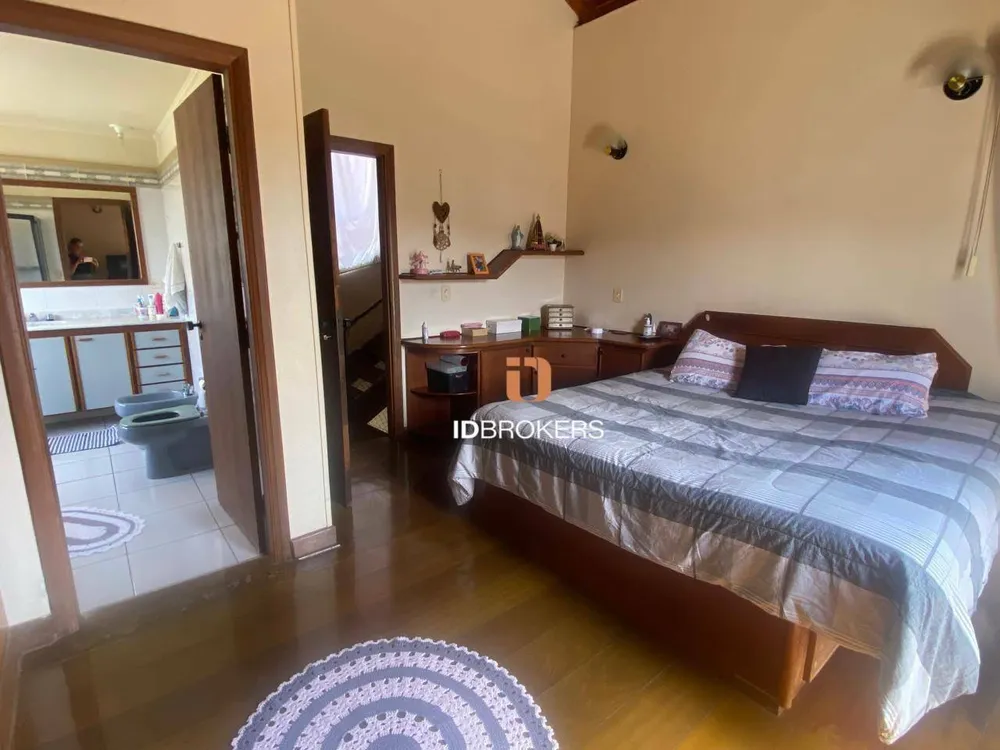 Casa, 3 quartos, 297 m² - Foto 5