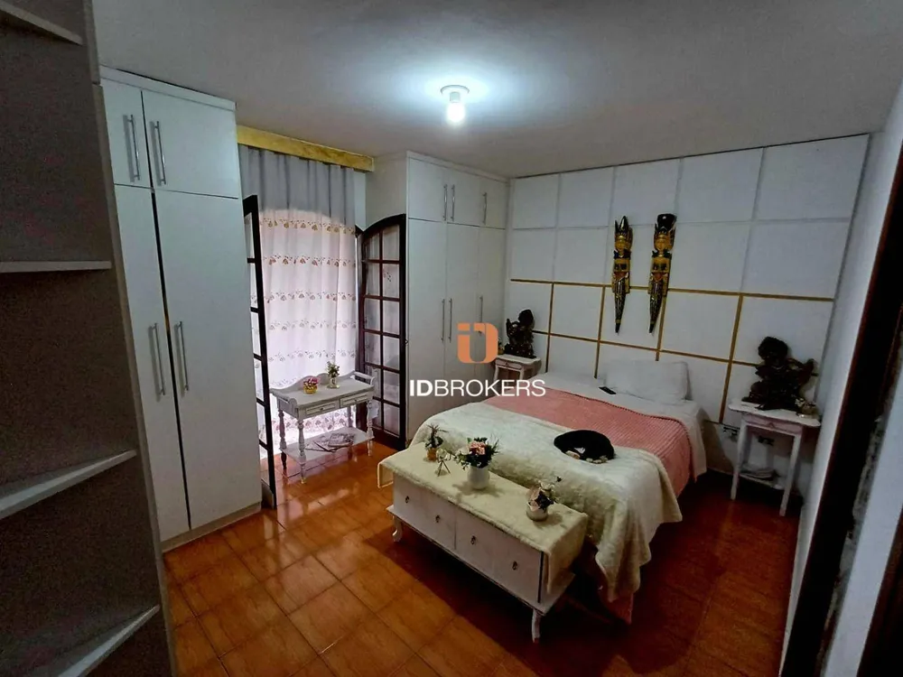 Casa, 5 quartos, 330 m² - Foto 8