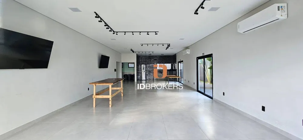 Loteamento e Condomínio, 800 m² - Foto 1
