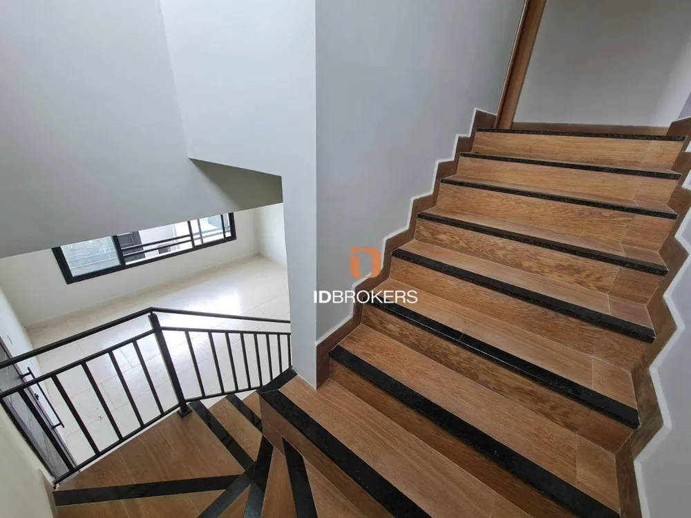 Casa, 3 quartos, 140 m² - Foto 1