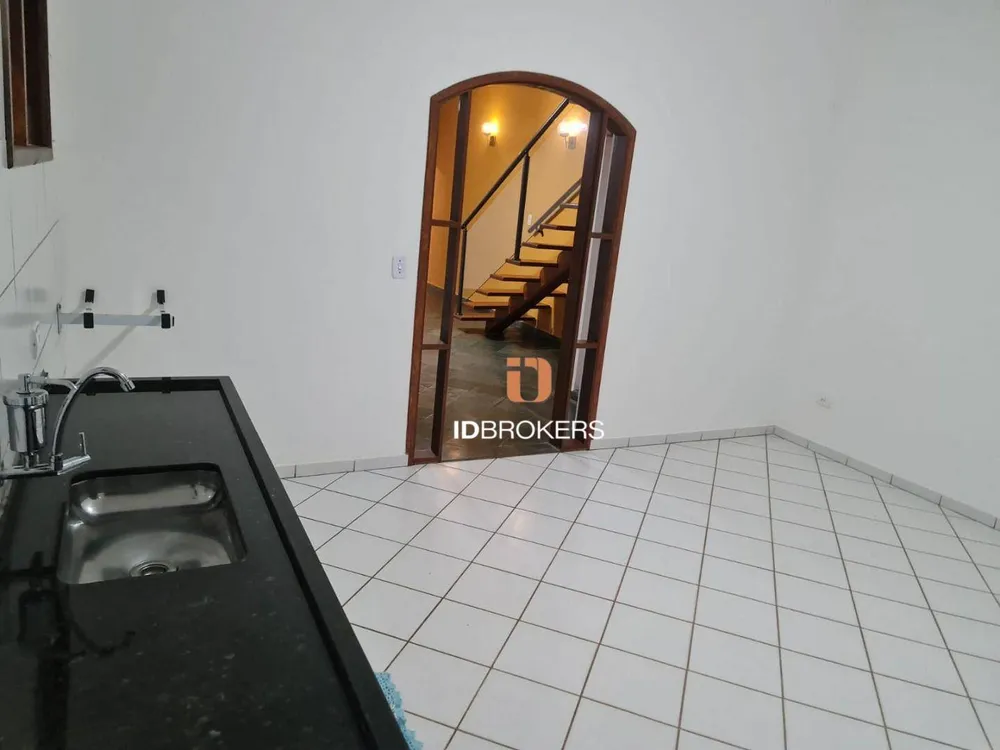 Casa, 4 quartos, 310 m² - Foto 10