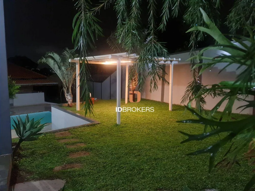 Casa, 4 quartos, 310 m² - Foto 4