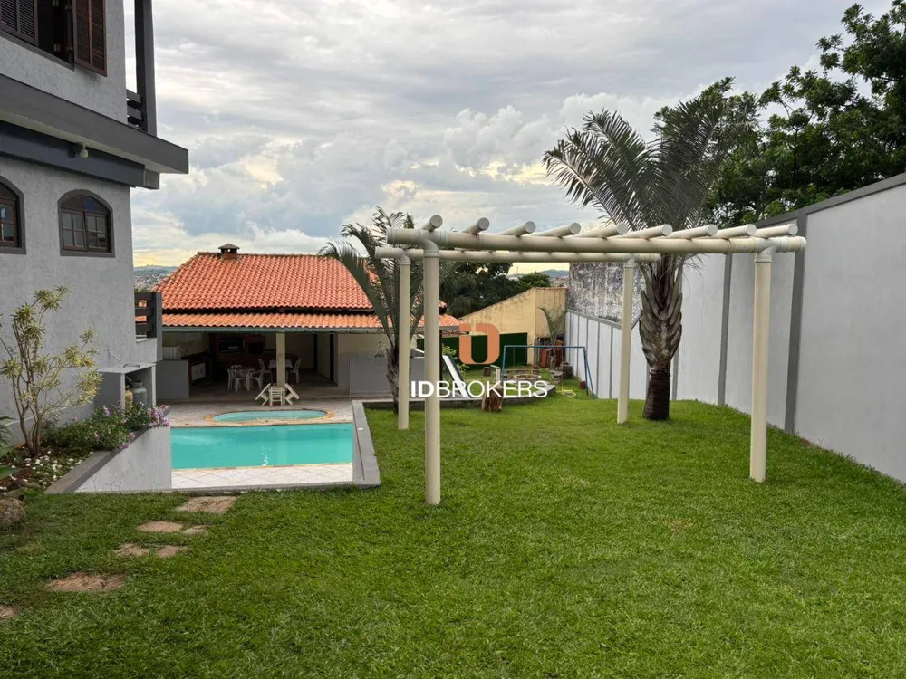 Casa, 4 quartos, 310 m² - Foto 2