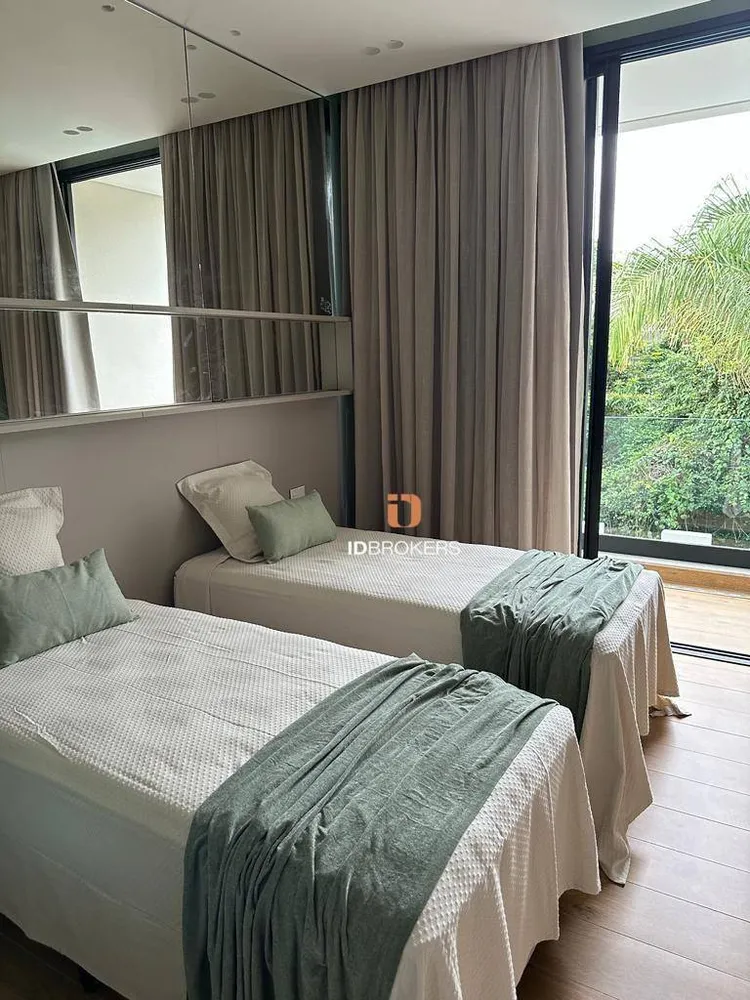 Casa, 8 quartos, 800 m² - Foto 3