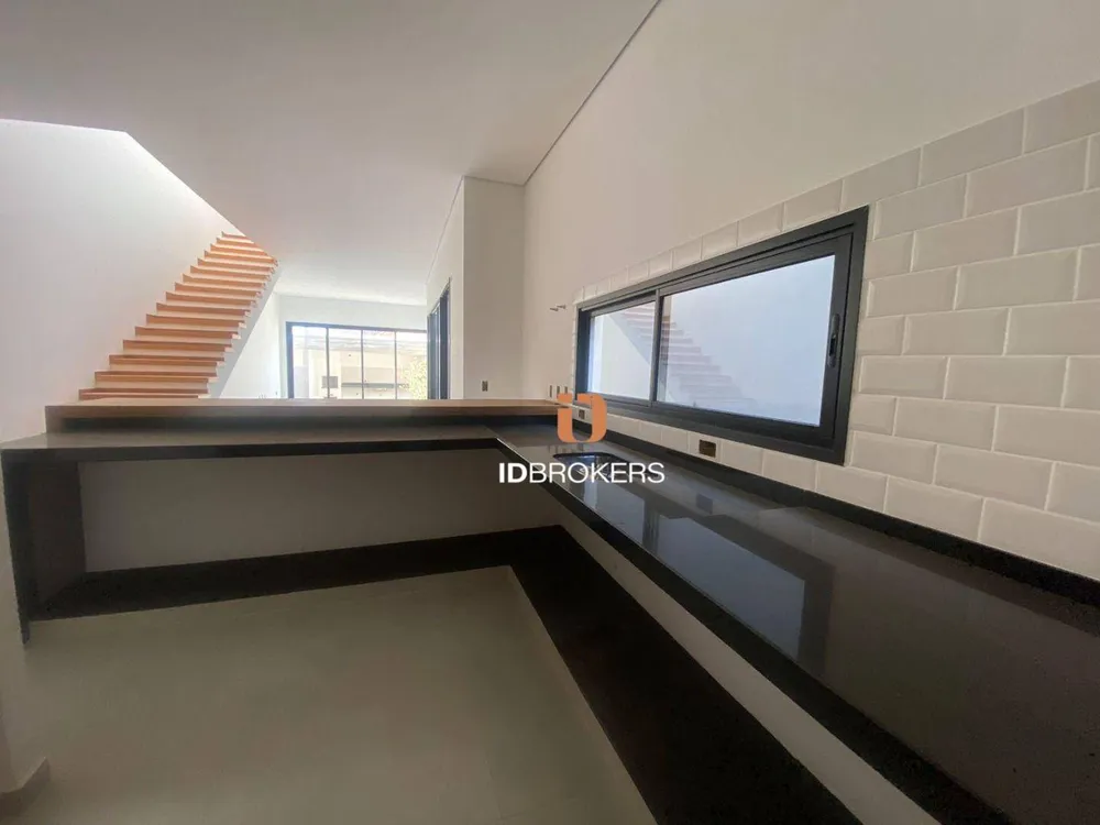 Casa, 3 quartos, 177 m² - Foto 3
