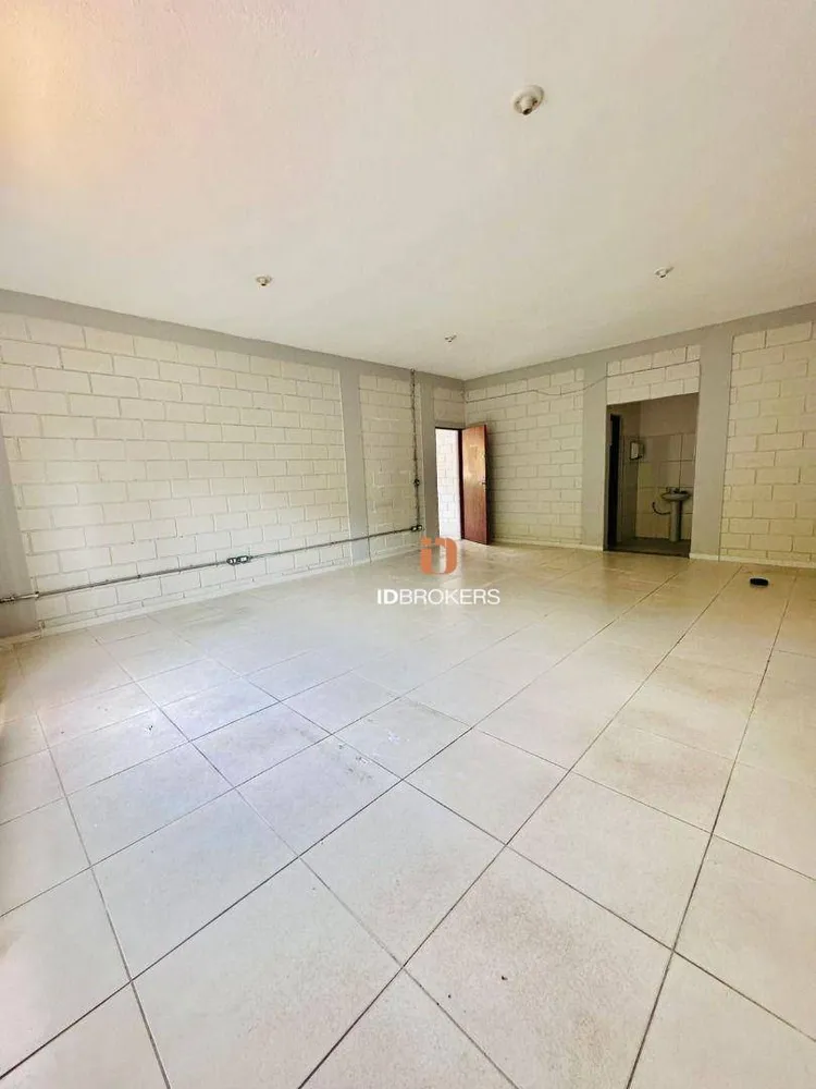 Depósito-Galpão, 750 m² - Foto 2