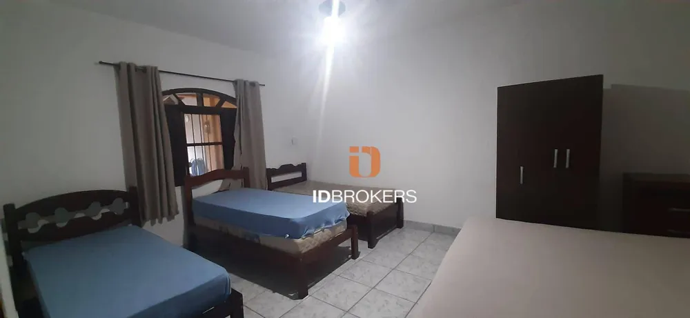Casa, 3 quartos, 230 m² - Foto 3