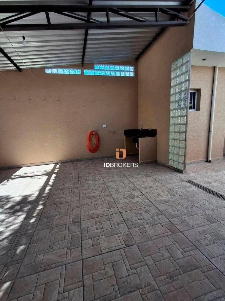 Casa, 3 quartos, 172 m² - Foto 9