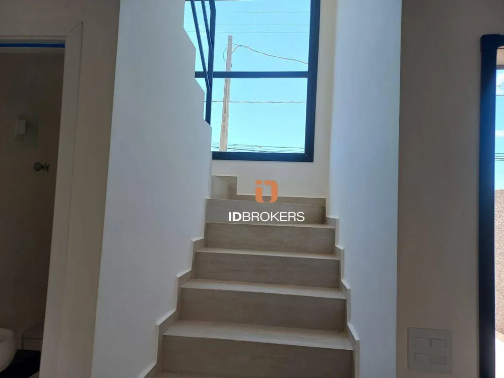 Casa, 3 quartos, 105 m² - Foto 2