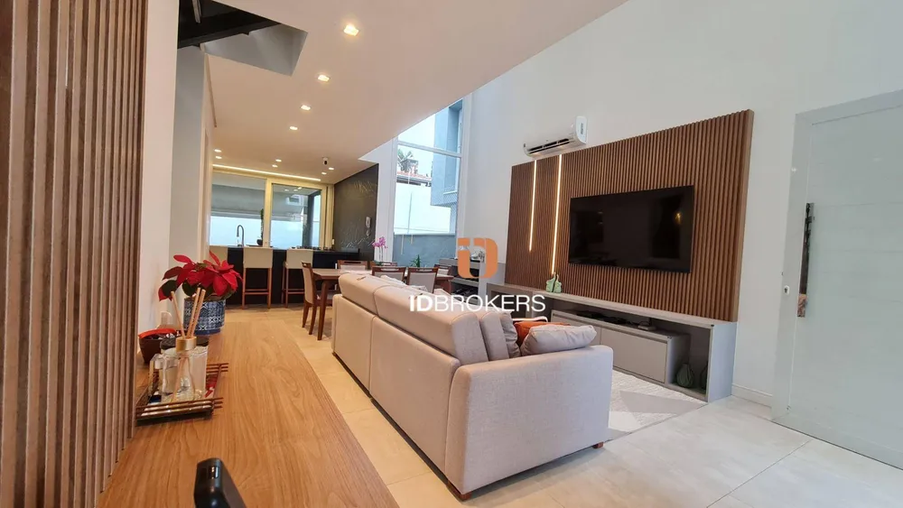 Casa, 3 quartos, 175 m² - Foto 2