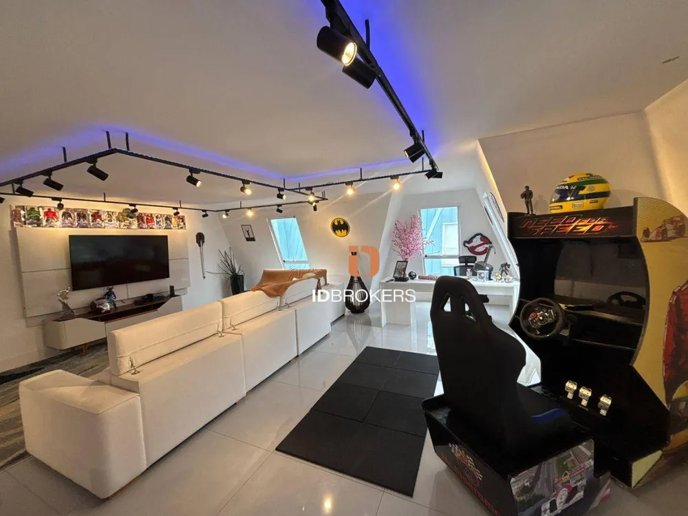 Apartamento, 3 quartos, 178 m² - Foto 1