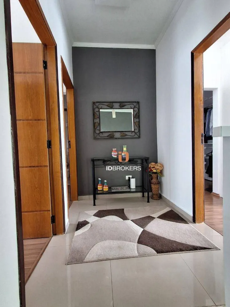 Casa, 3 quartos, 202 m² - Foto 8