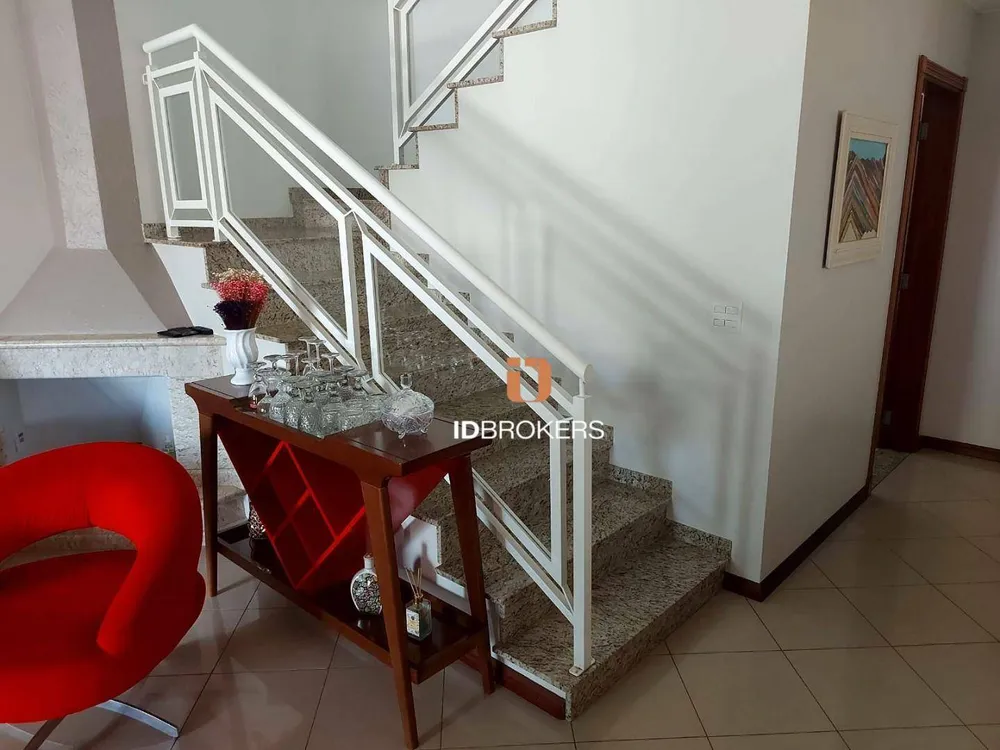 Casa, 4 quartos, 244 m² - Foto 5