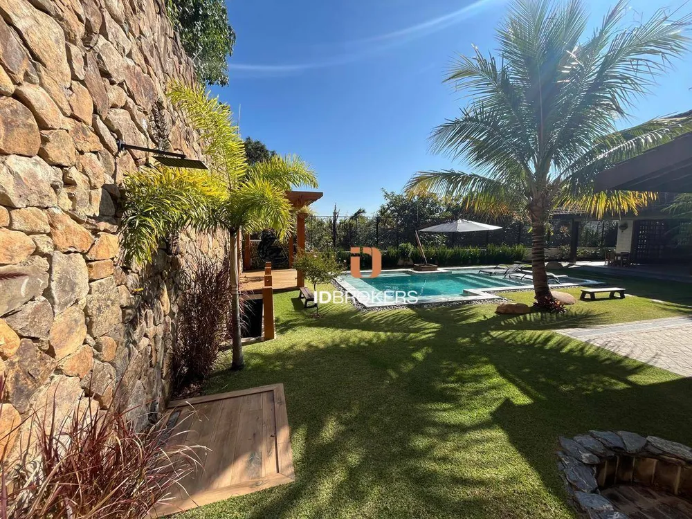 Casa, 4 quartos, 454 m² - Foto 1