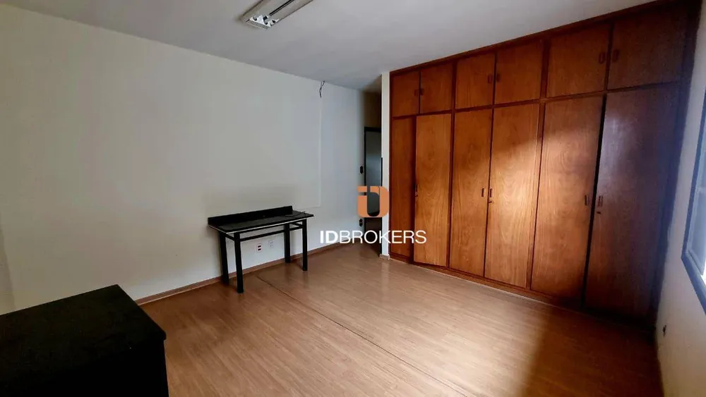Casa, 3 quartos, 230 m² - Foto 12