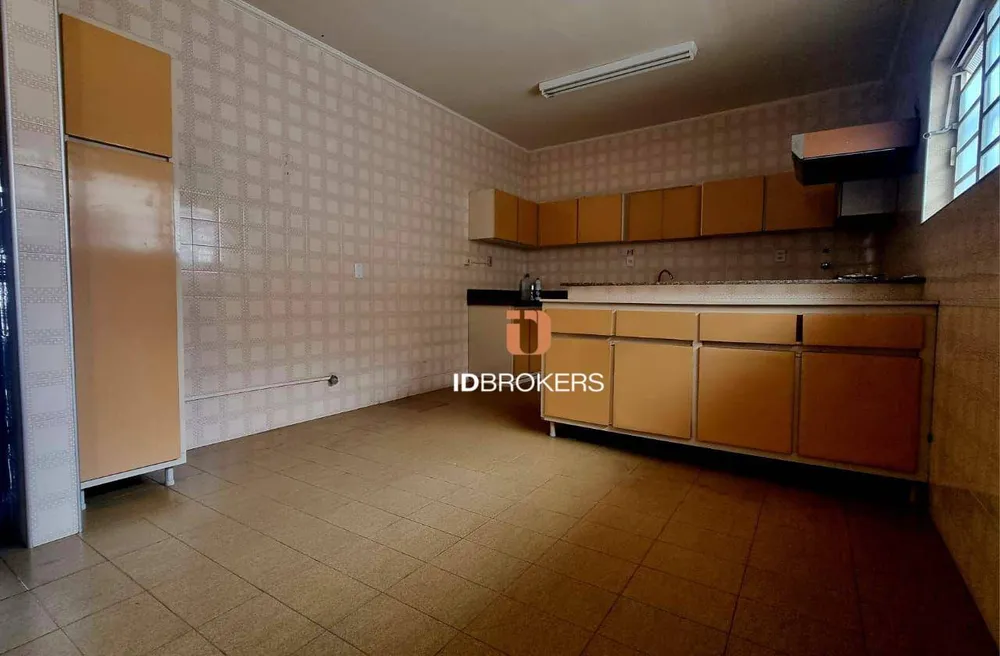 Casa, 3 quartos, 230 m² - Foto 2