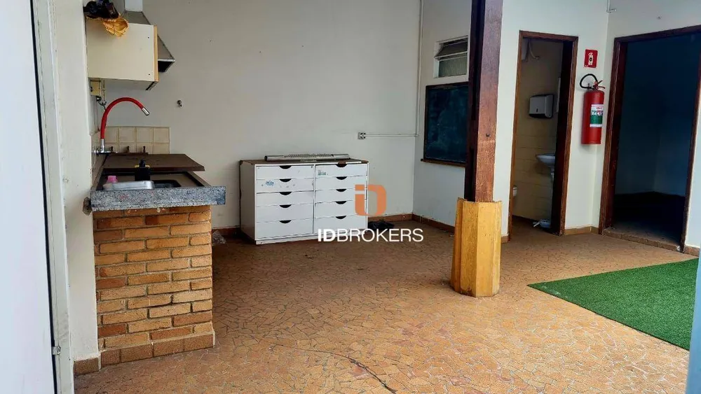 Casa, 3 quartos, 230 m² - Foto 3