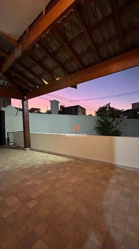Casa, 3 quartos, 100 m² - Foto 2