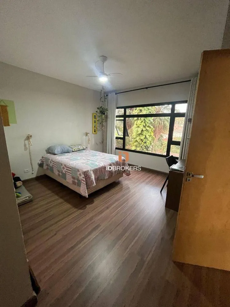 Casa, 3 quartos, 220 m² - Foto 6