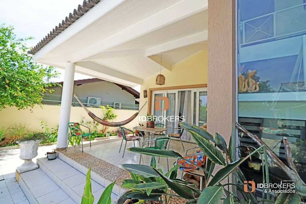 Casa, 4 quartos, 550 m² - Foto 1