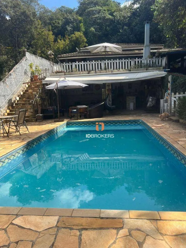 Chácara, 3 quartos, 1800 m² - Foto 3