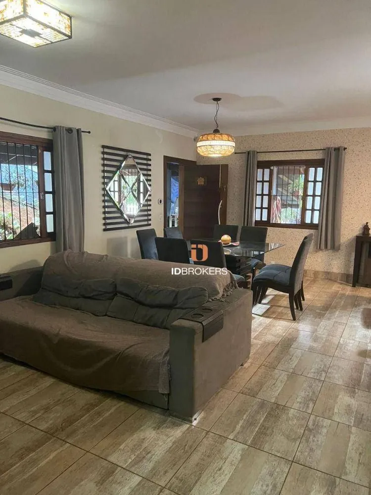 Chácara, 3 quartos, 1800 m² - Foto 6