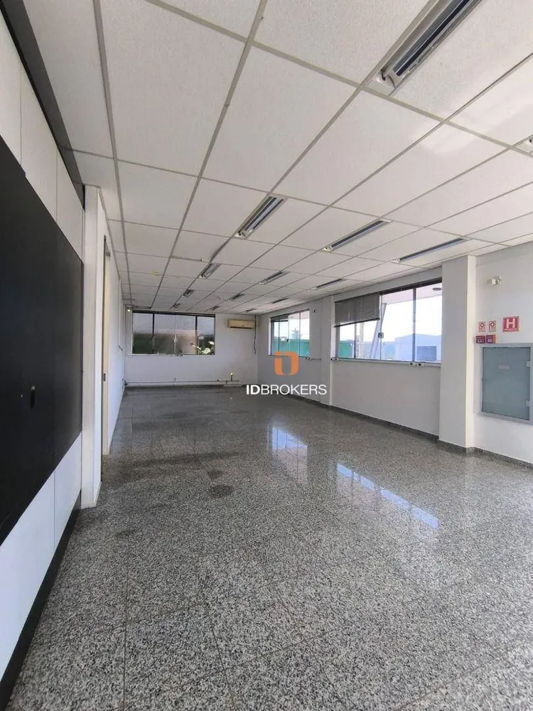 Sala-Conjunto, 2066 m² - Foto 9